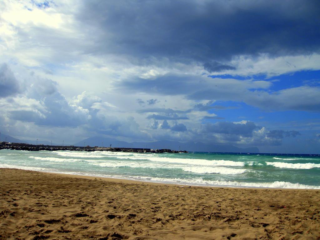 Appartamento Terrasini Siracasa Camera foto